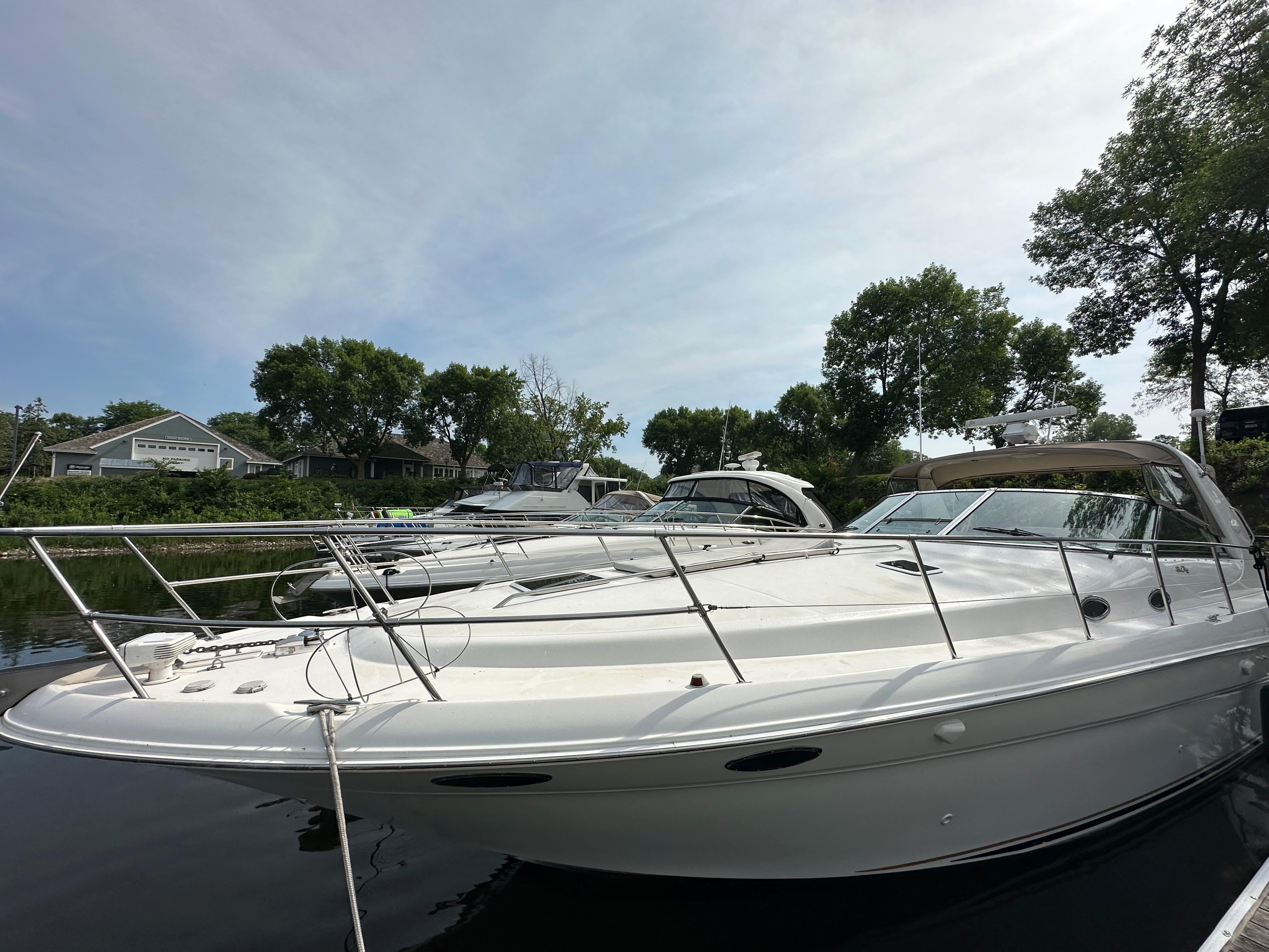 Used 1999 Sea Ray 400 Sundancer - Minnesota | TopBoats