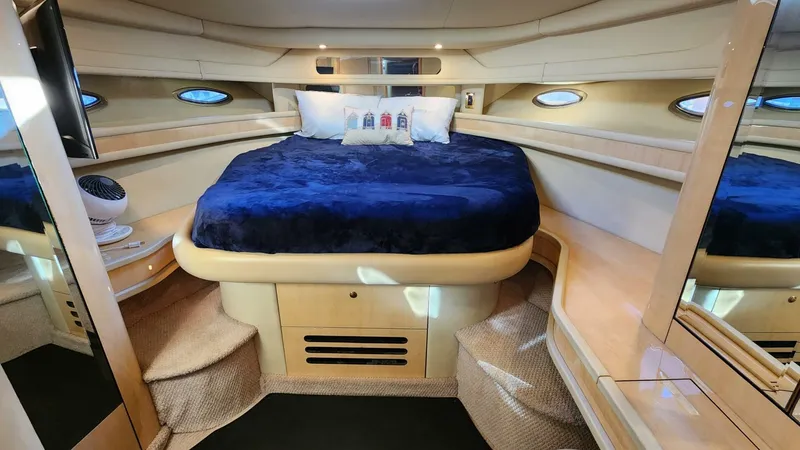 Mona Lisa Yacht Photos Pics 