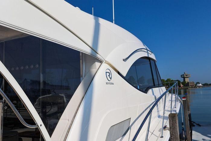 2016 Riviera 52 