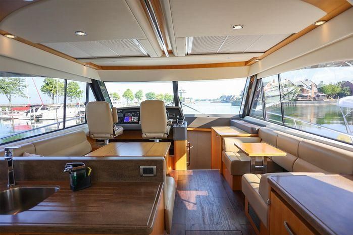 2016 Riviera 52 