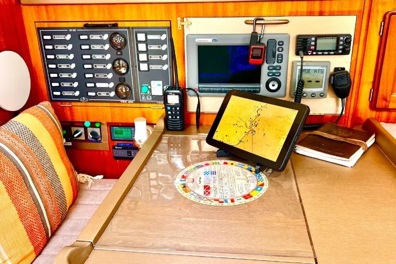 Le Beflor Yacht Photos Pics Voilier Dufour 36 Classic de 2003