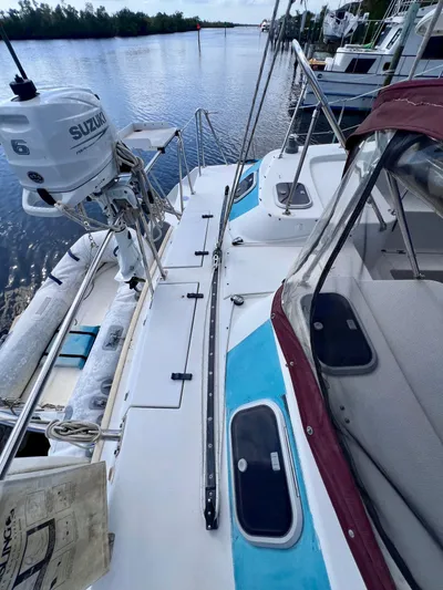 Rocky Yacht Photos Pics 