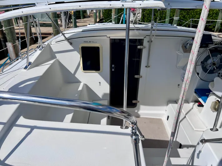 Rocky Yacht Photos Pics 