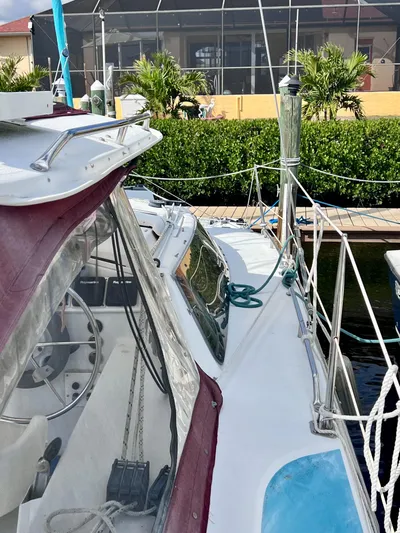 Rocky Yacht Photos Pics 