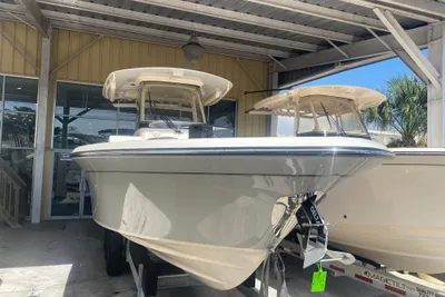 Grady-White Coastal Explorer 281