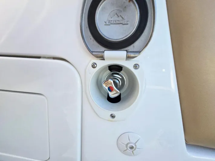 Hcb Yacht Photos Pics 