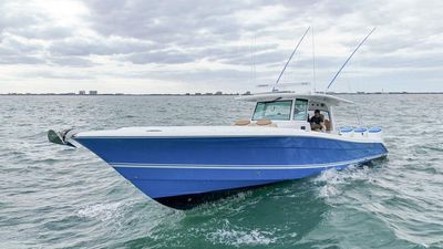 Yacht