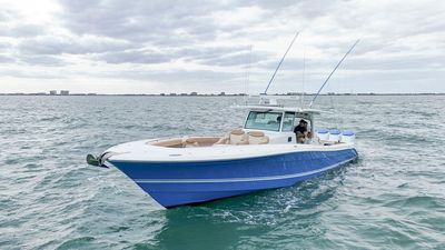 Yacht