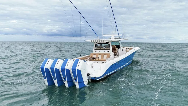 Hcb Yacht Photos Pics 