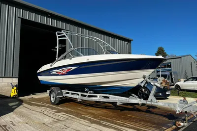 2005 Bayliner 195