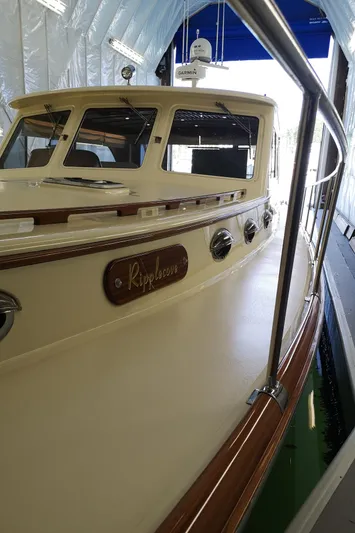 Ripplecove Yacht Photos Pics 