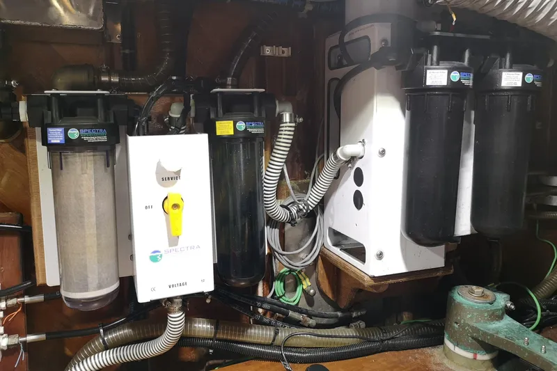 Ripplecove Yacht Photos Pics 