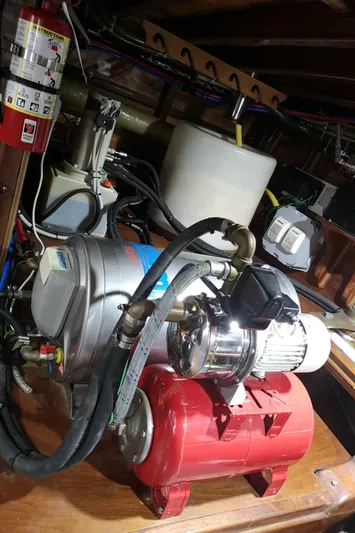 Ripplecove Yacht Photos Pics 