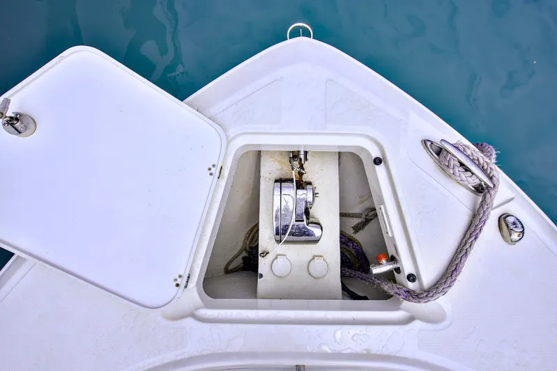 Beach Axis Yacht Photos Pics 