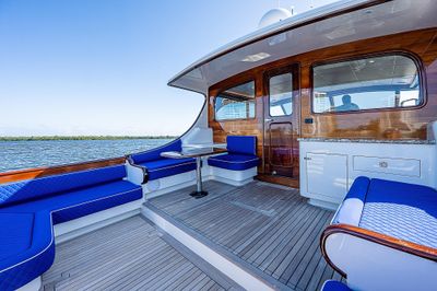 Yacht