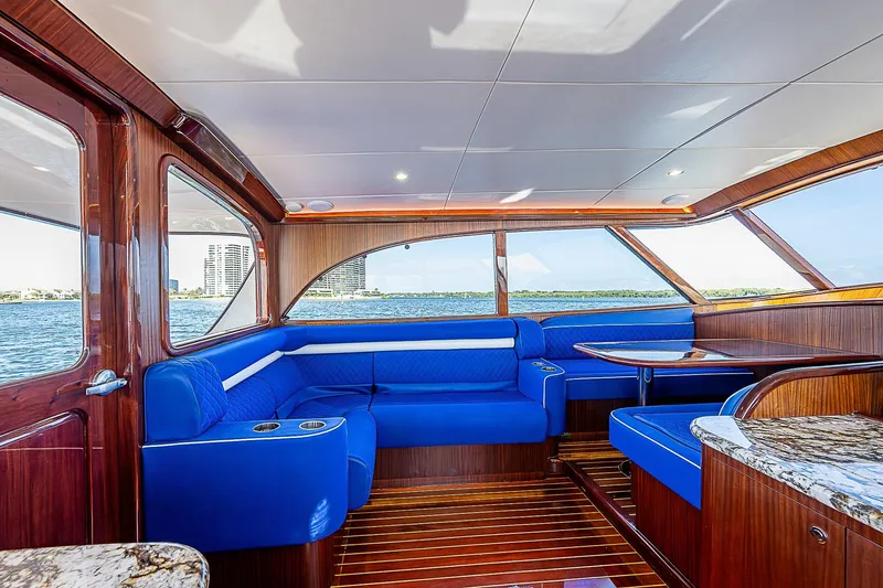 Lucky Yacht Photos Pics Maverick 50 "Lucky" - Helm