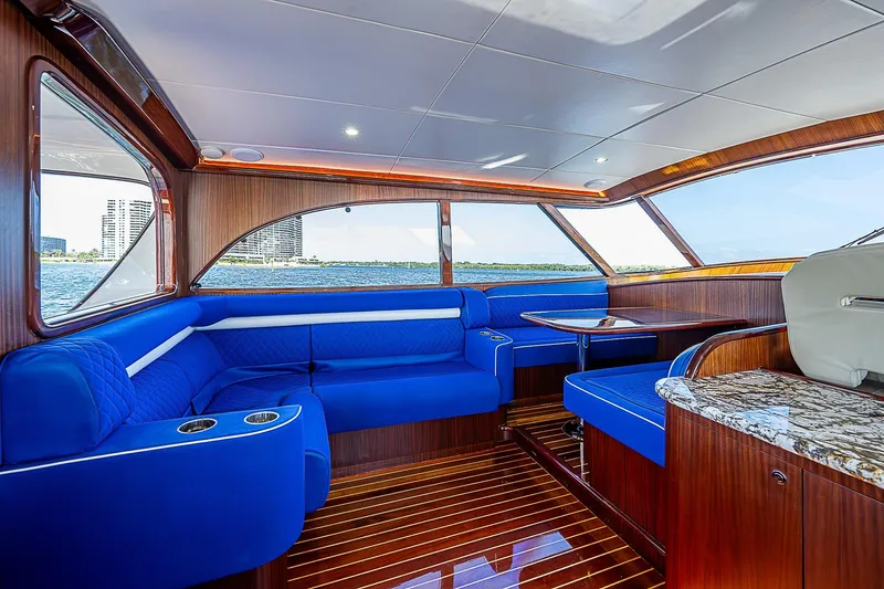 Lucky Yacht Photos Pics Maverick 50 "Lucky" - Helm