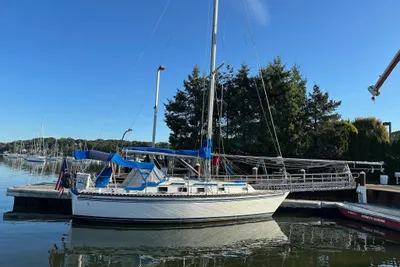 Endeavour 33