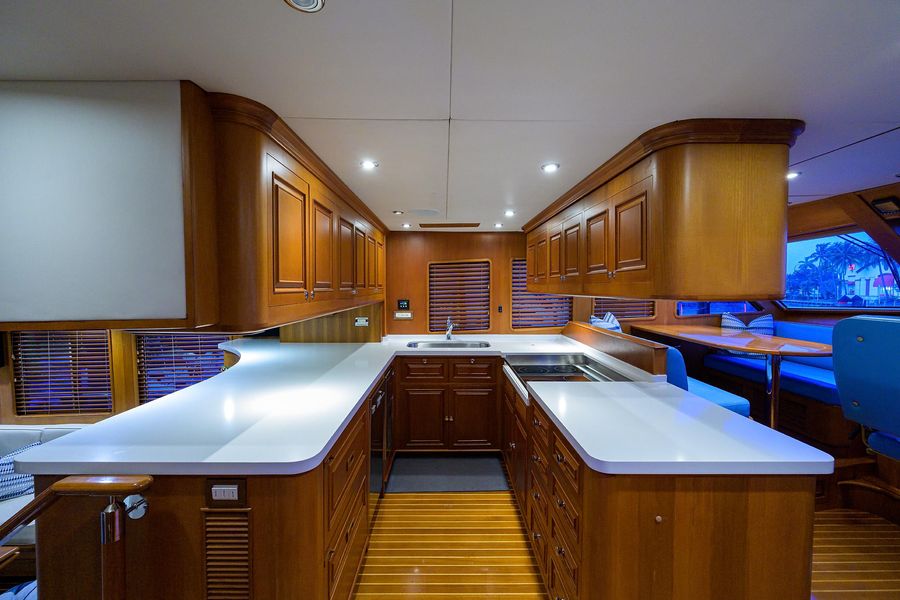 2006 Grand Banks Aleutian Raised Pilothouse