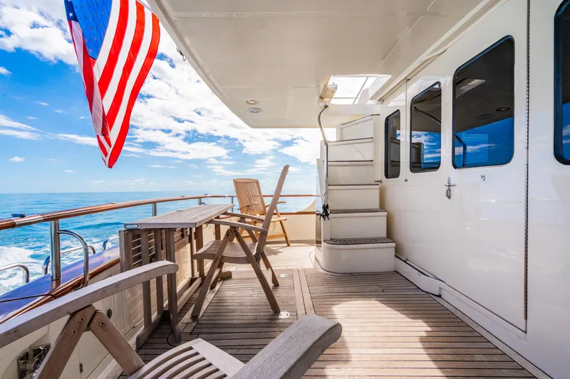 Southern Palms Yacht Photos Pics 