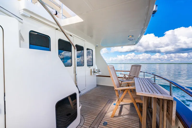 Southern Palms Yacht Photos Pics 