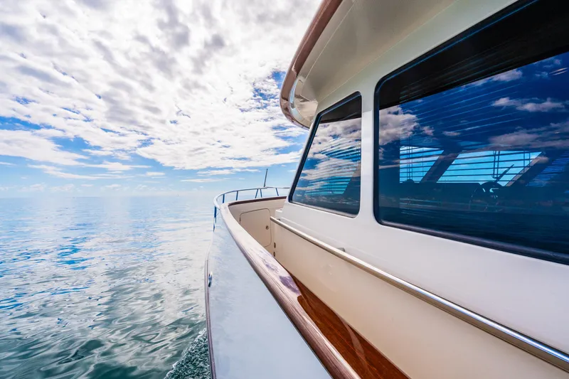 Southern Palms Yacht Photos Pics 