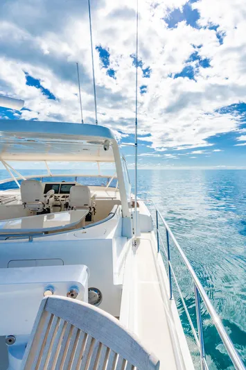 Southern Palms Yacht Photos Pics 