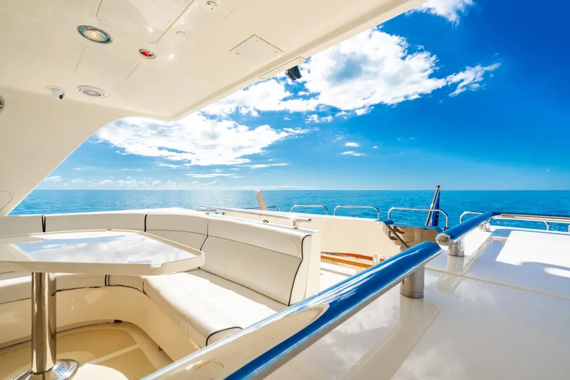 Southern Palms Yacht Photos Pics 