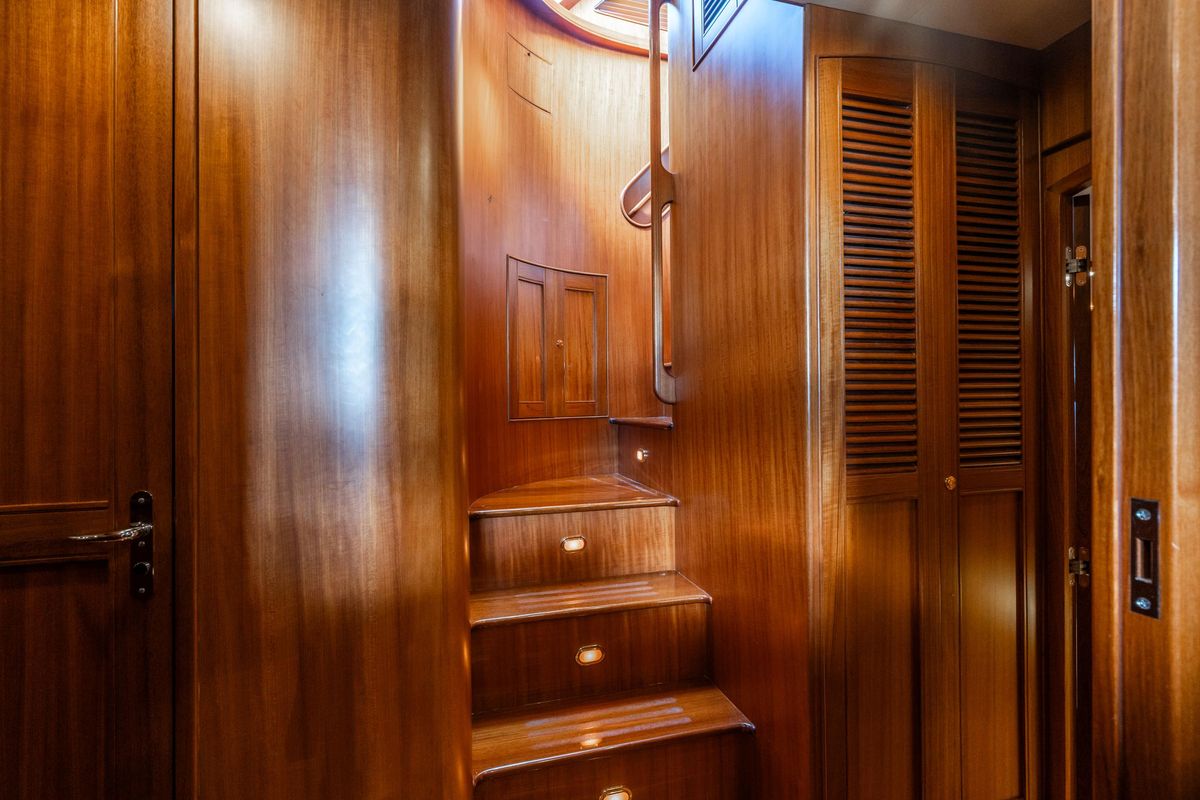 2011 Marlow 57 