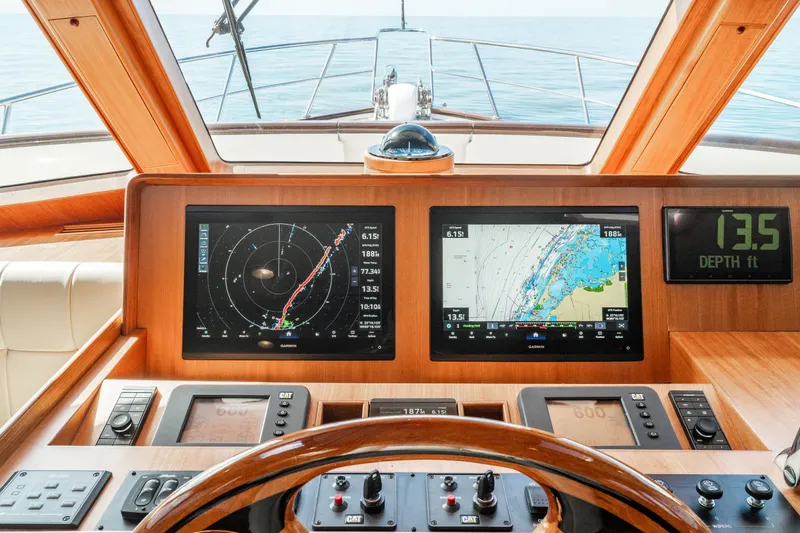 Southern Palms Yacht Photos Pics 