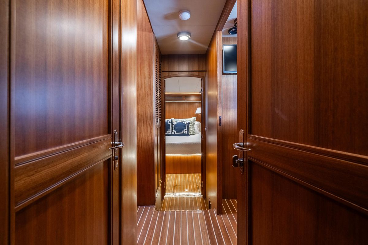2011 Marlow 57 