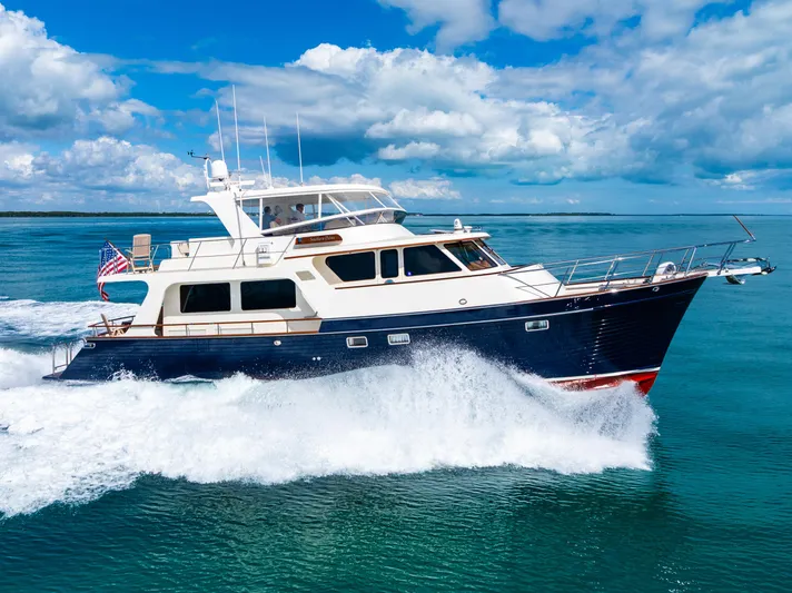 Southern Palms Yacht Photos Pics 
