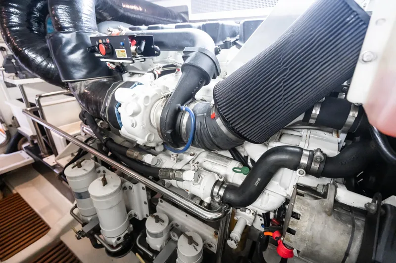 Southern Palms Yacht Photos Pics 