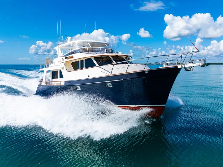 Southern Palms Yacht Photos Pics 