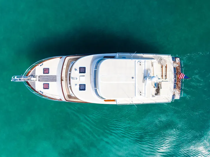 Southern Palms Yacht Photos Pics 