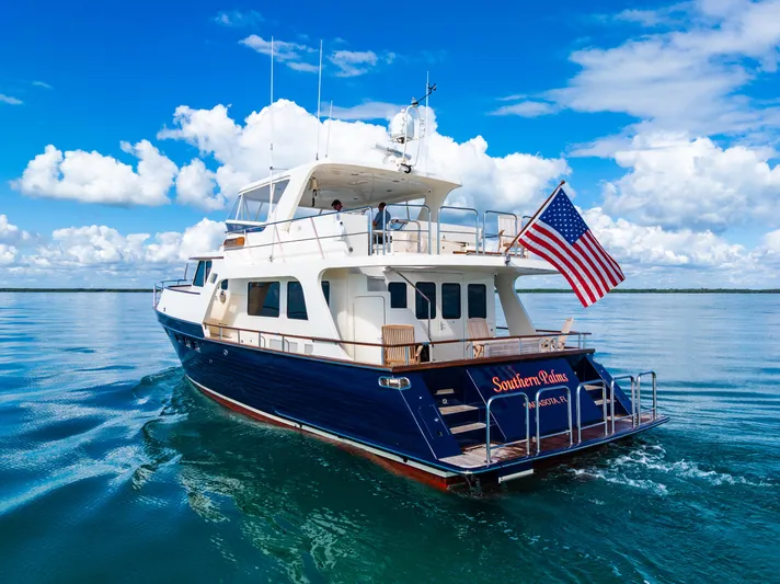 Southern Palms Yacht Photos Pics 