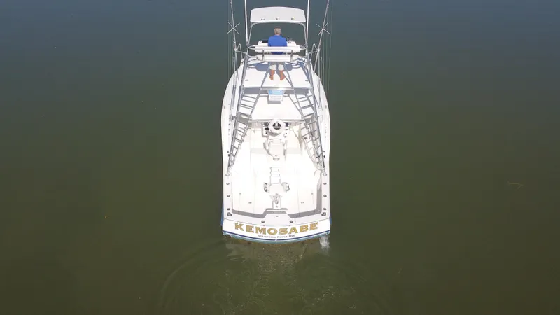 Kemosabe Yacht Photos Pics 