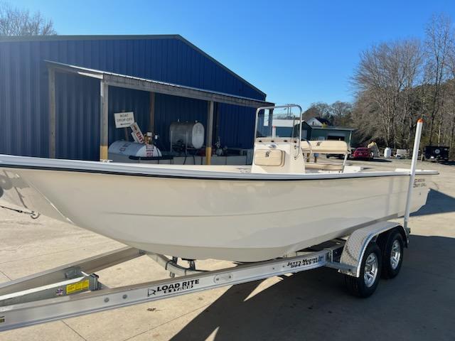 Carolina Skiff E24DLX CC