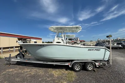 Sea Pro 239 DLX