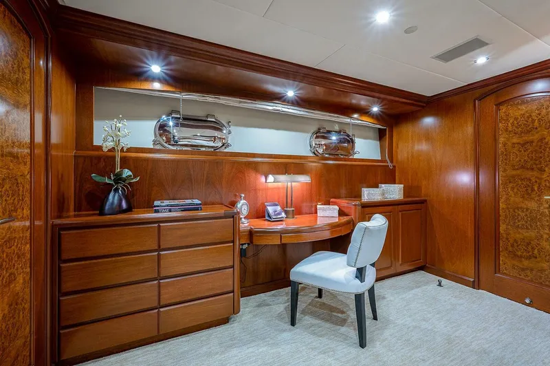 La Sirena Yacht Photos Pics Luxurious wooden office interior on Christensen 141 Raised Pilothouse yacht, 2000 model.