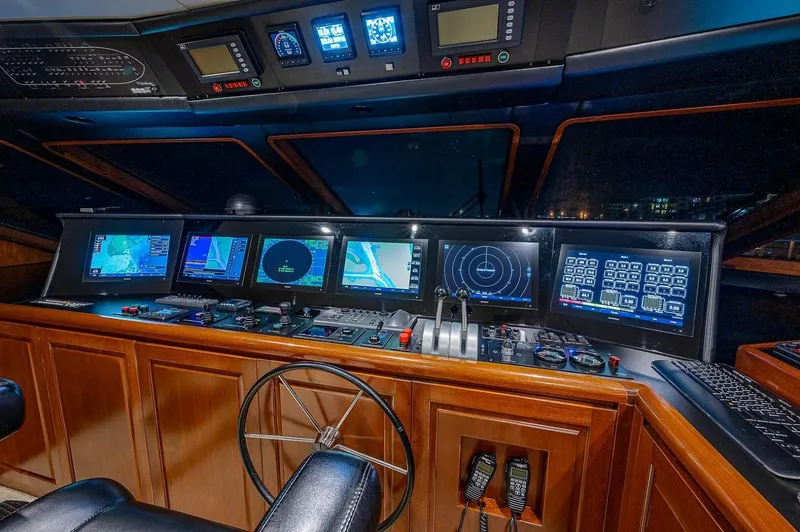 La Sirena Yacht Photos Pics 