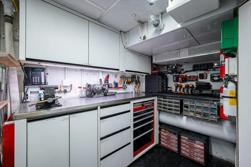 La Sirena Yacht Photos Pics 