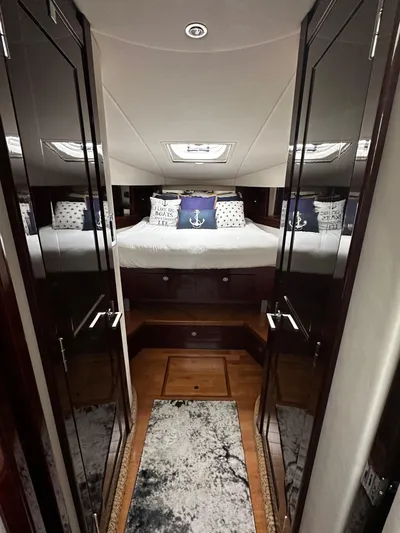 Miller Time Yacht Photos Pics 