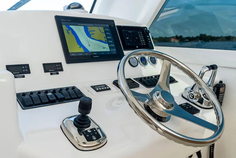 Ram Rod Yacht Photos Pics 