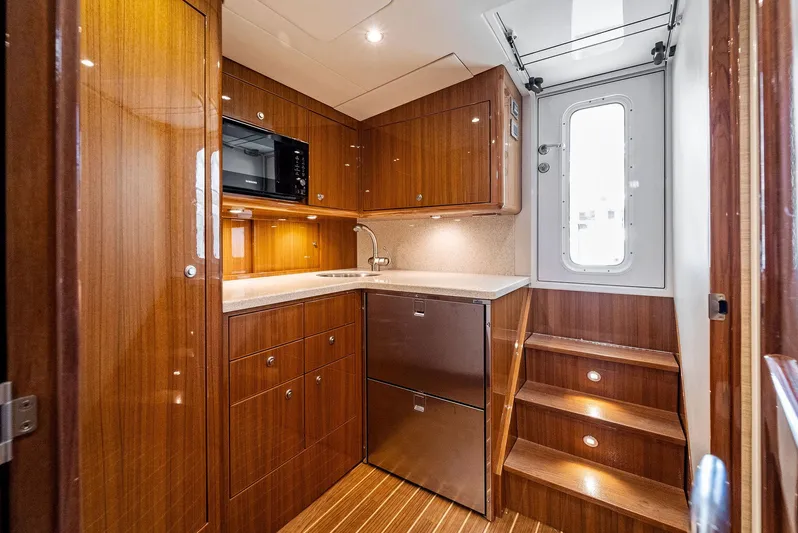 Ram Rod Yacht Photos Pics 