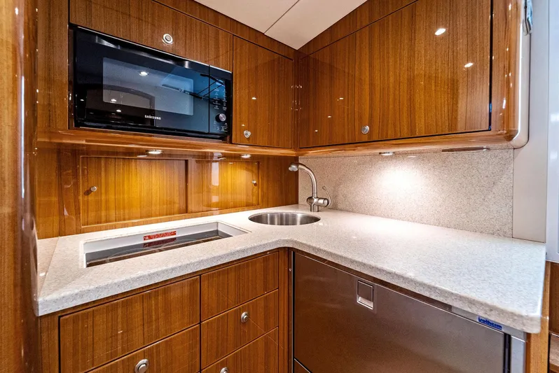 Ram Rod Yacht Photos Pics 