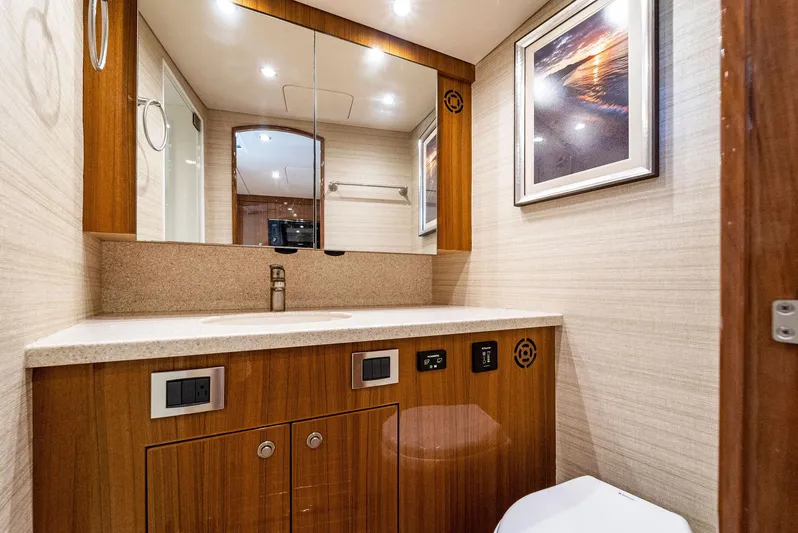 Ram Rod Yacht Photos Pics 