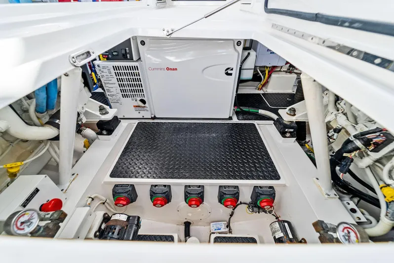 Ram Rod Yacht Photos Pics 