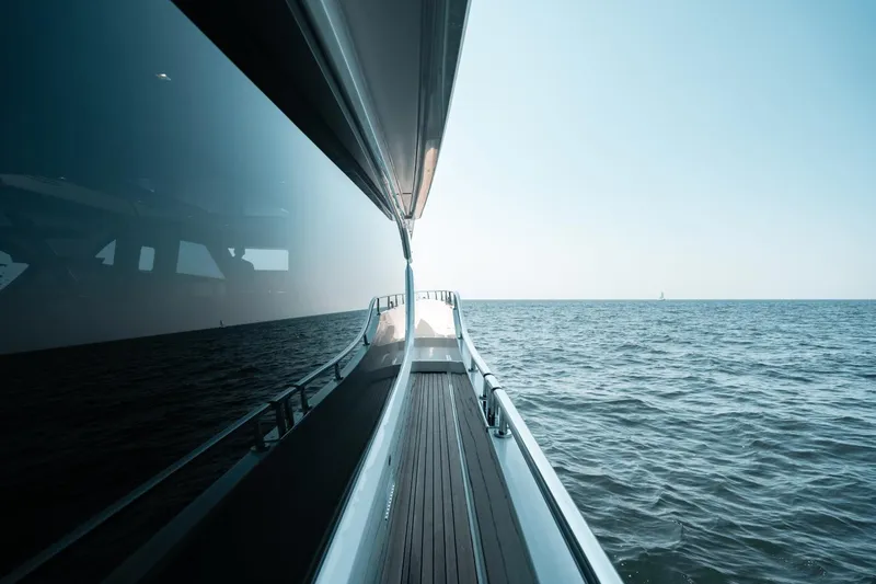 The Three B's Yacht Photos Pics 