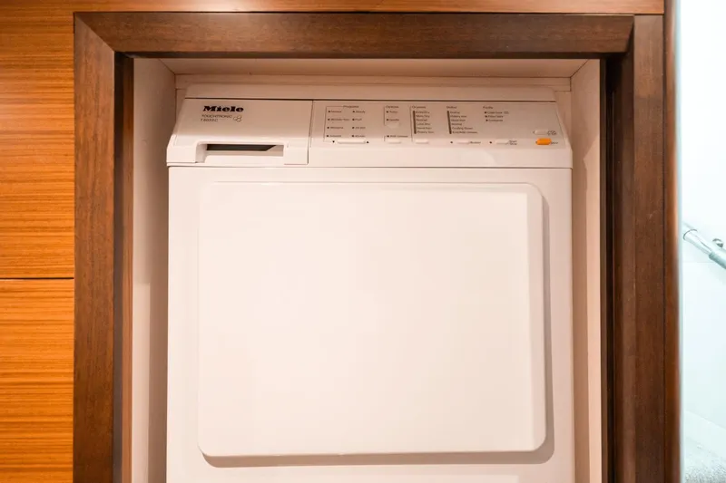 The Three B's Yacht Photos Pics 